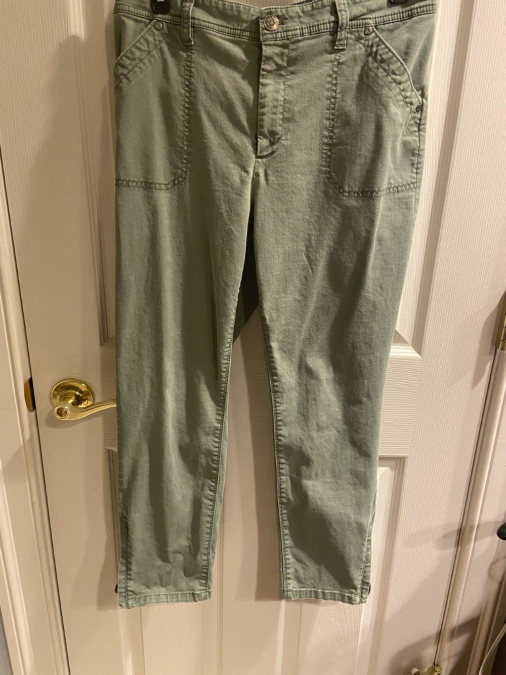 Talbots Light Sage Cropped Ankle Pants with zipper ankles